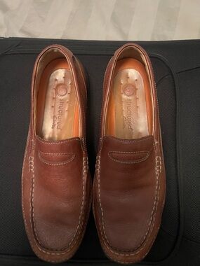 Clarks Brown Leather Slip-On Loafers with Orange Insole